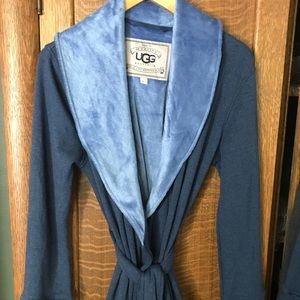 UGG Duffield luxurious blue bathrobe, NWT,  Small